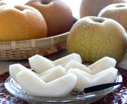 画像2: 幸水梨　ご家庭用　約2.5kg(5〜8玉)　※8月上旬から発送予定